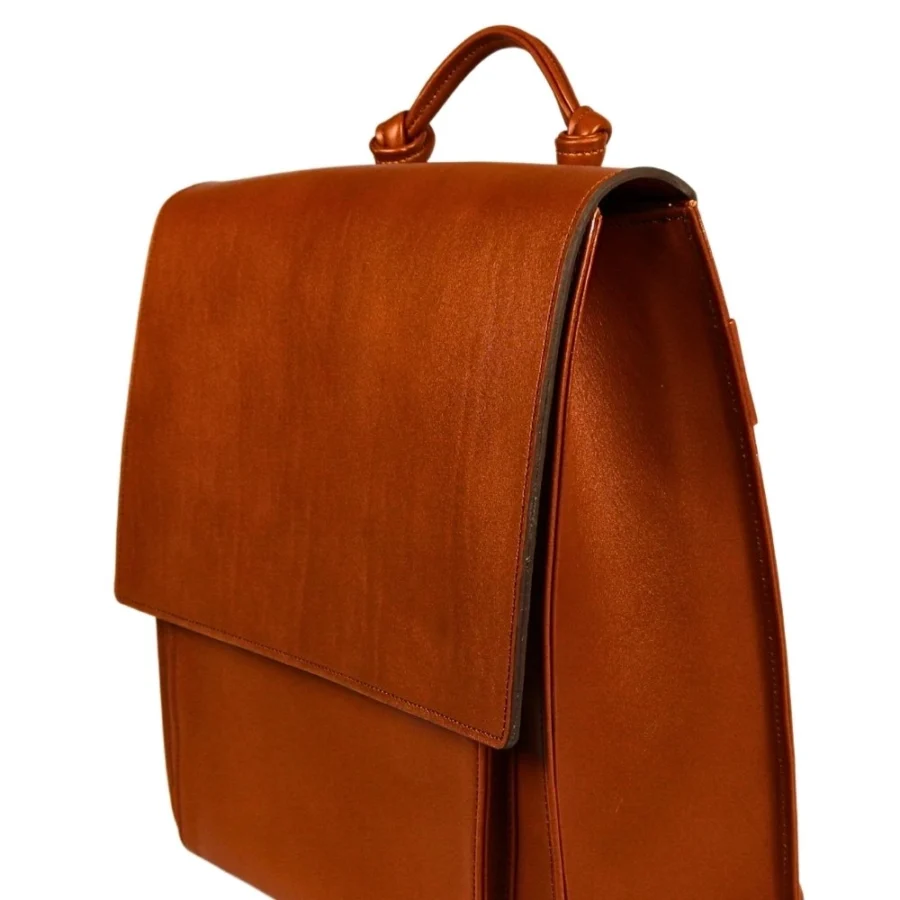 کوله پشتی چرم زنانه