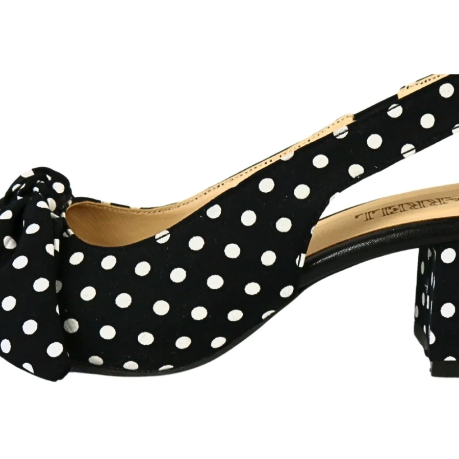 کفش پاشنه‌دار خالدار - Image 2