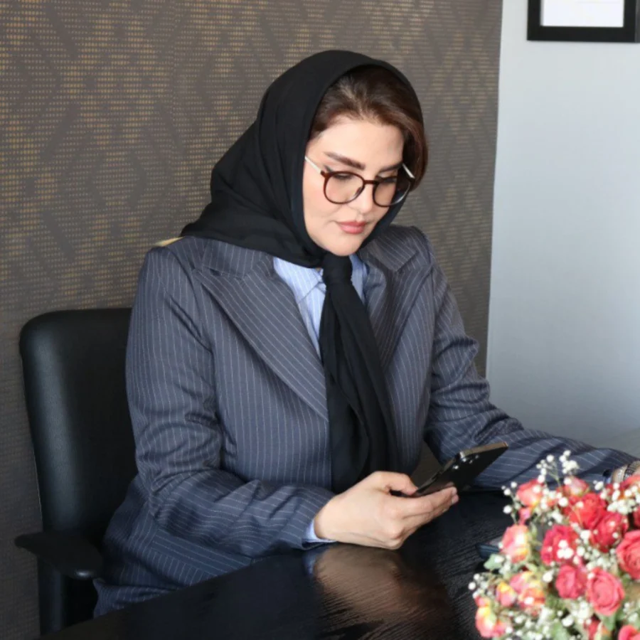 مانتو شلوار اداری زنانه فارل راه راه مدل 2025 - Image 10