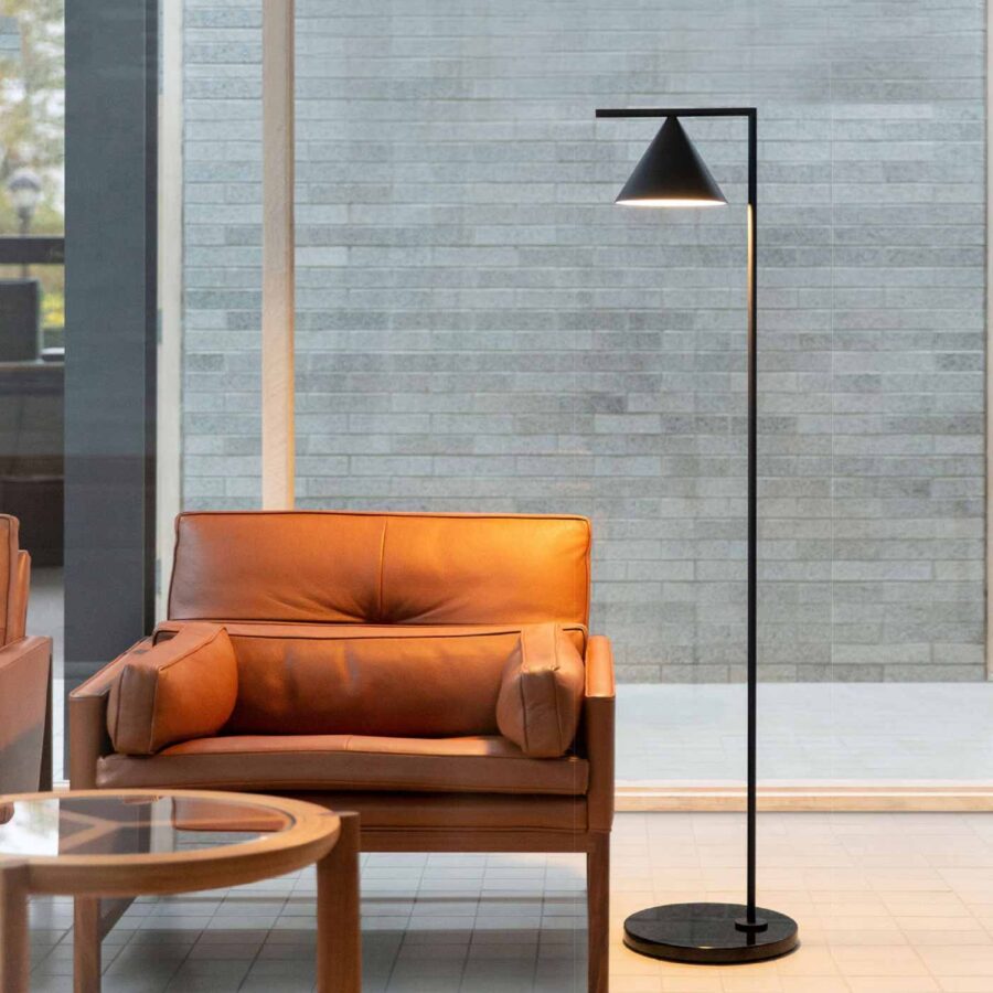 چراغ ایستاده مدل کاپیتان فلینت