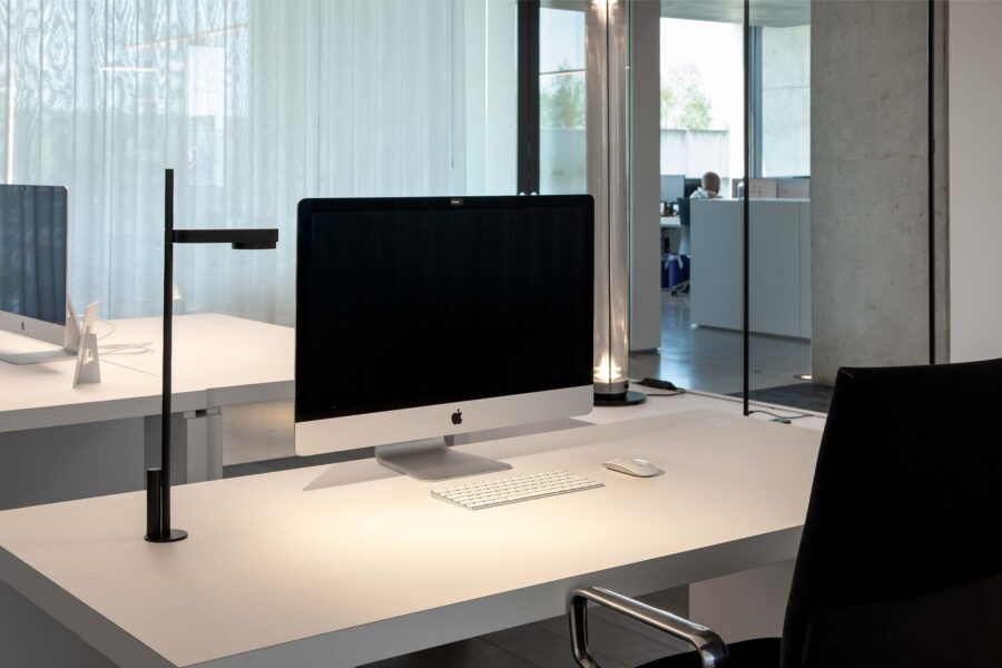 چراغ رومیزی مدل کیدو (Kido Table Lamp)